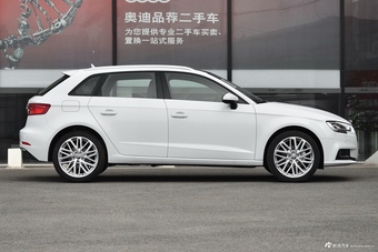 2018款奥迪A3 30周年型1.4T自动Sportback 35TFSI风尚型