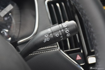 2016款荣威RX5改款 20T手动两驱豪华版