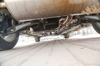 2016款北汽威旺S50 1.5T手动欢动版尊贵型