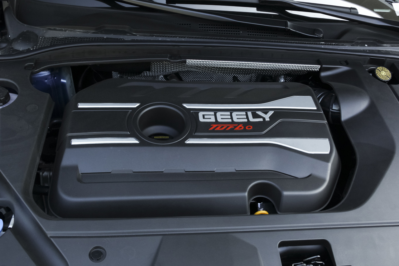 2018款吉利帝豪GL 1.4T自动尊贵智联型