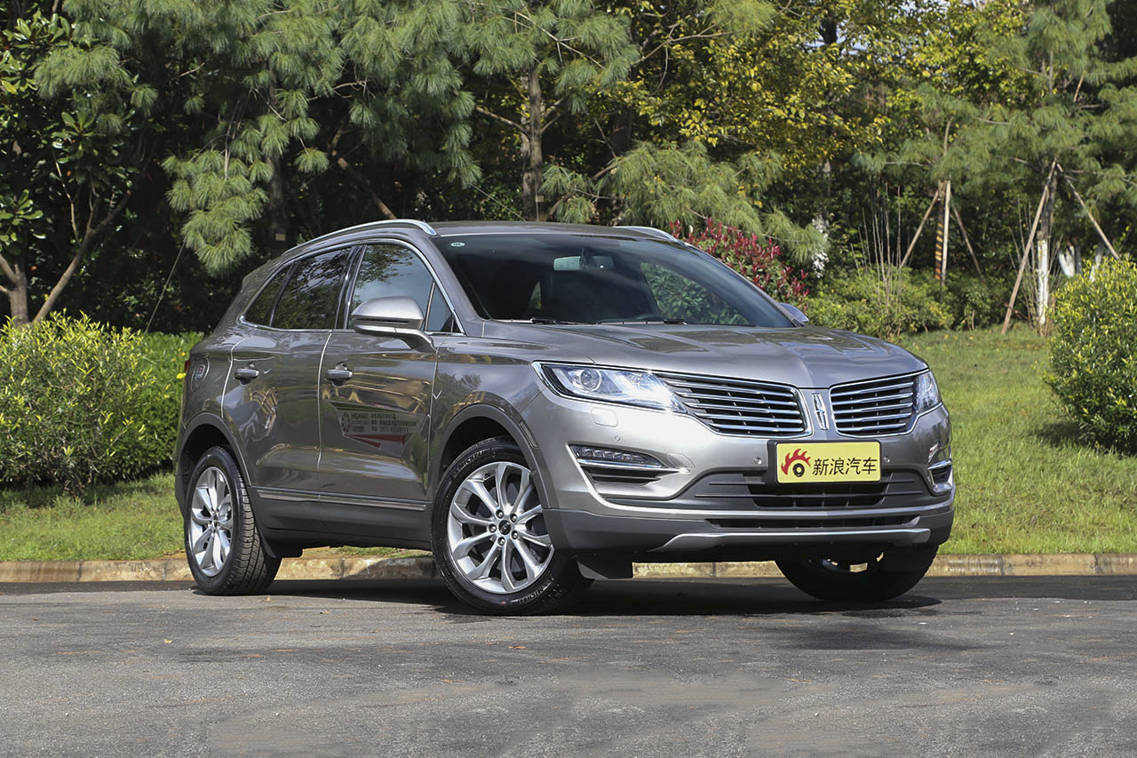 2016款林肯MKC 2.0T自动两驱尊雅版