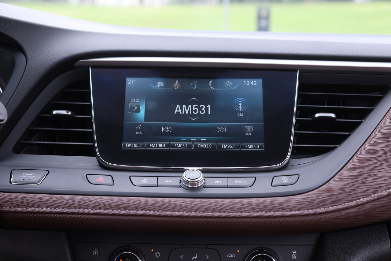 2018款别克GL6 1.3T自动18T尊贵型6座