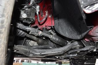 2018款君马S70 1.5T自动旗舰运动型