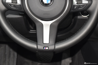 2018款宝马3系2.0T自动320Li M运动曜夜版