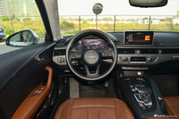 2018款奥迪A4L 2.0T自动30周年年型45 TFSI quattro个性运动版
