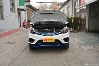 2018款东南DX3 EV400 豪华版