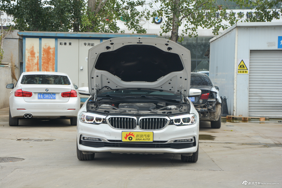 2018款宝马5系2.0T自动525Li M运动套装