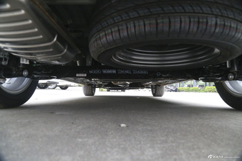 2016款宝骏730 1.5T手动豪华版 7座