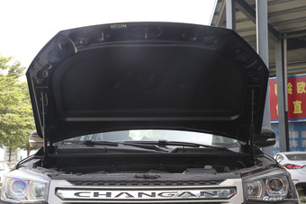 2016款长安CS75 1.8T自动尊荣型