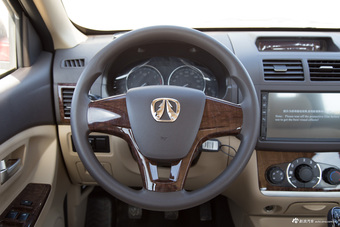 2015款北汽威旺M30 1.5L手动基本型（国四）