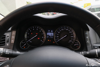 2017款英菲尼迪Q70L 2.5L自动豪华版