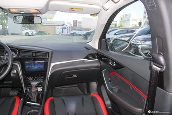 2018款启辰D60 1.6L自动智联精英版