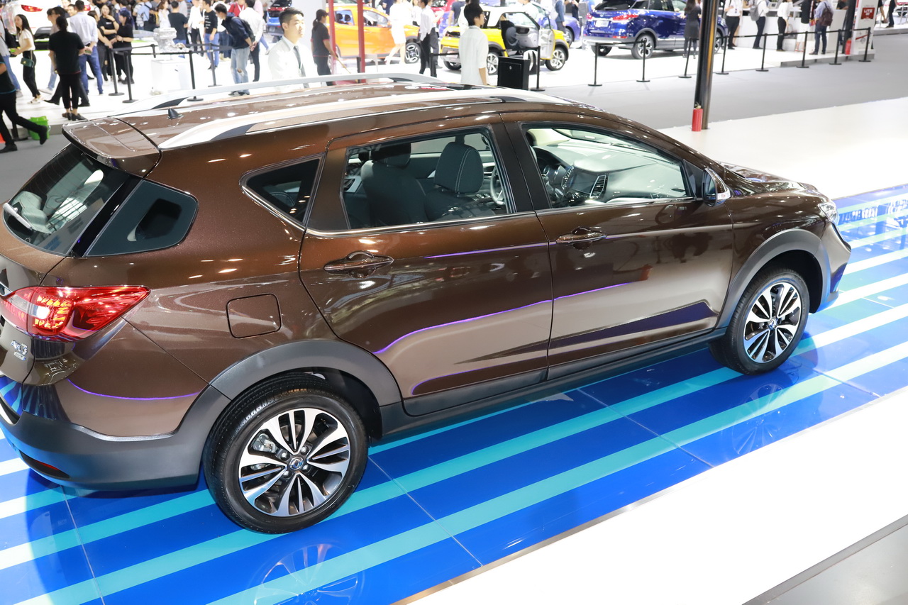 2018广州车展实拍：全新风神AX3