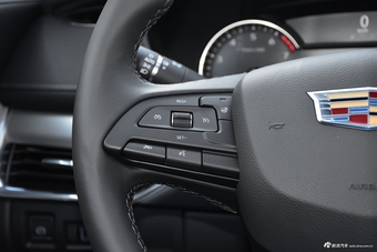 2018款XT4 2.0T自动两驱豪华型28T