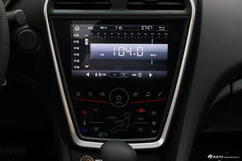 2017款海马福美来1.6L自动豪华型