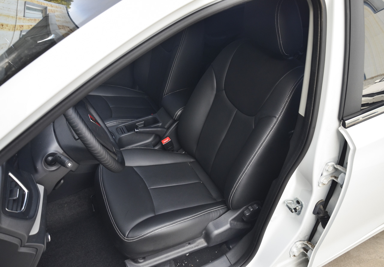 2017款荣威360 1.5L自动智屏版