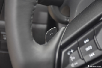 2017款马自达3昂克赛拉 两厢 2.0L 自动豪华型