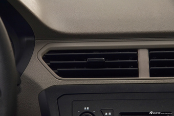 2017款五菱之光V 1.2L手动基本型 LMH