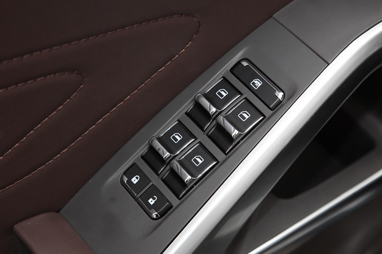 2018款昌河Q7 1.5T手动豪华型5座