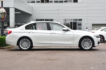 2018款宝马3系2.0T自动320Li 时尚型