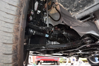 2018款日产劲客1.5L自动智联尊享版