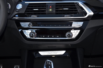 2018款宝马X3 xDrive25i M运动套装