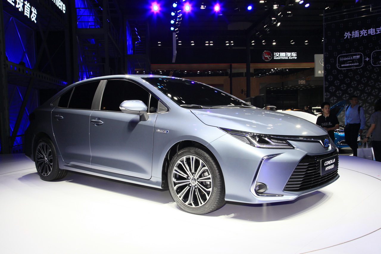 2018广州车展实拍：卡罗拉双擎