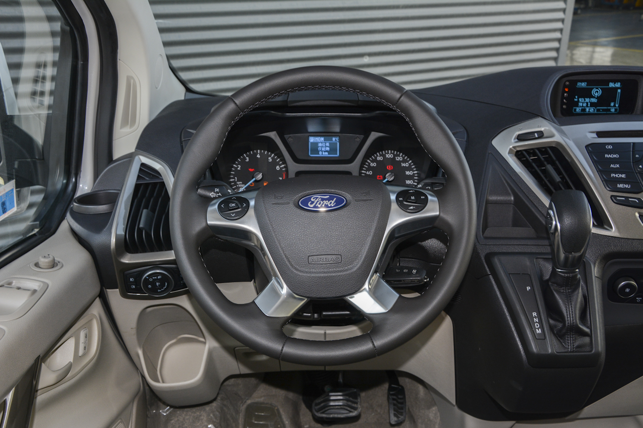 2017款途睿欧2.0T自动精英版