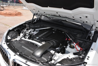 平行进口2017款宝马X5 3.0T 墨版