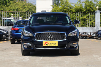 2017款英菲尼迪Q70L 2.5L自动精英版