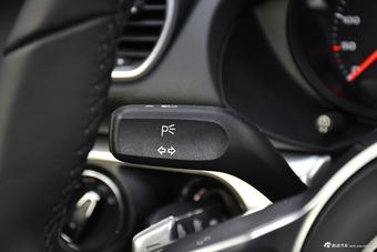 2016款保时捷718 Boxster S 2.5T自动