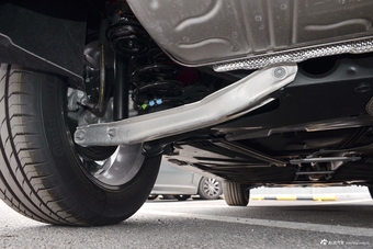 2018款英菲尼迪QX30 1.6T自动两驱极限版