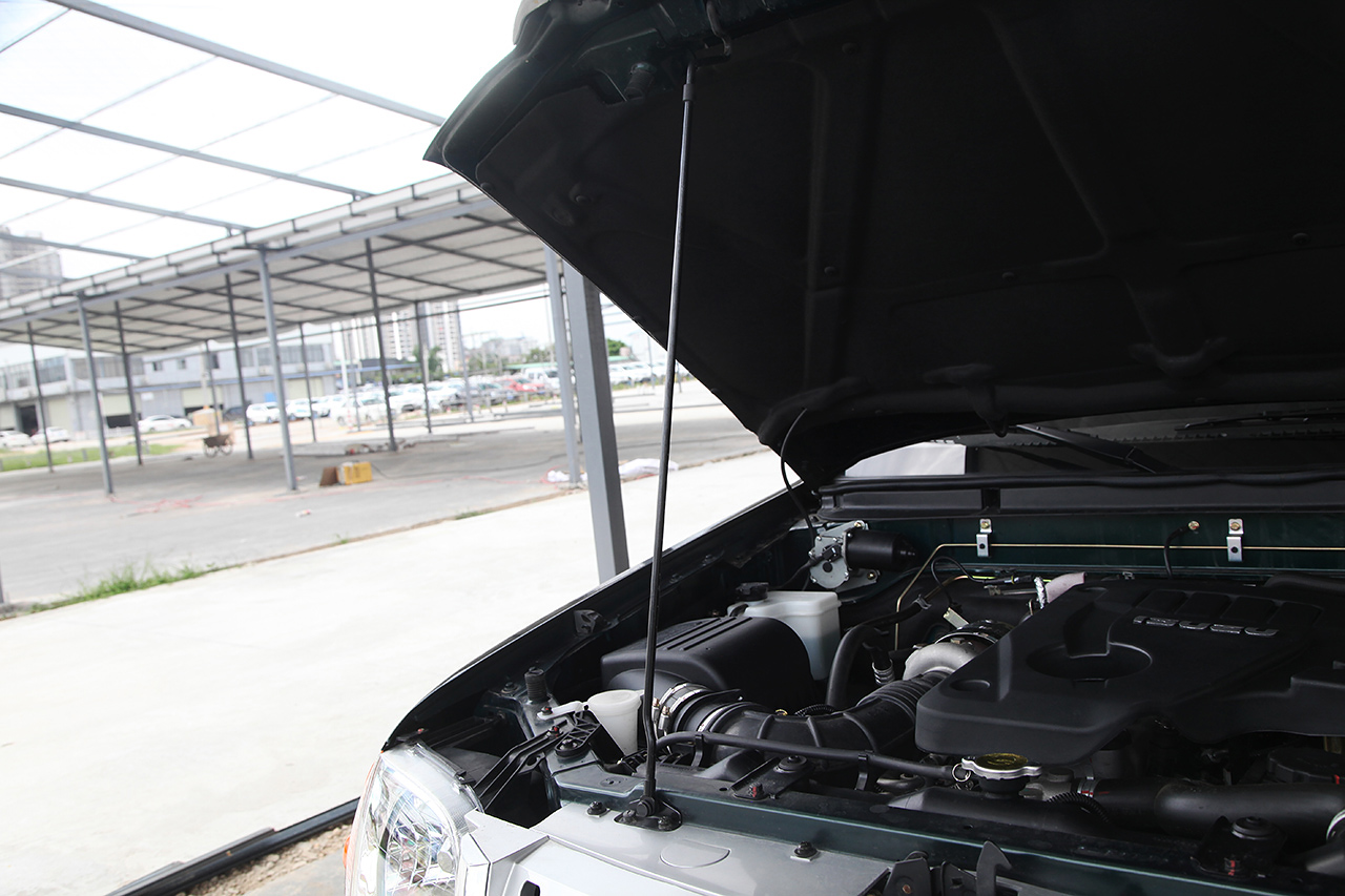 2017款小老虎2.8T手动柴油国V标准型中双排CA4D28C5-1B