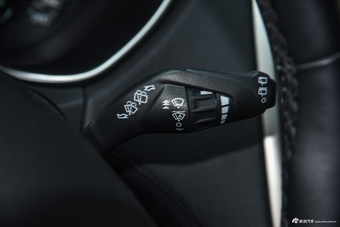 2015款林肯MKX 2.7T自动四驱尊耀版