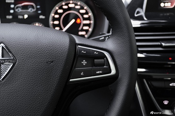 2017款宝沃BX5 1.8T自动四驱尊享型