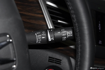 2017款杰德 1.5T自动210TURBO CVT豪华版 6座