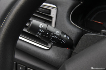 2017款纳智捷 U5 SUV 1.6L CVT骑士版 