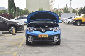 2017款风神AX4 1.6L手动潮尚型图片