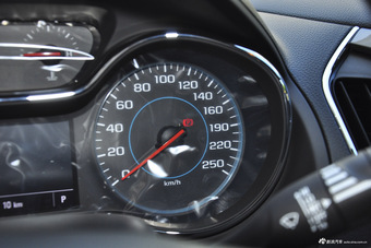 2017款科鲁兹1.5L 自动炫锋版