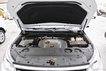 2017款哈弗H9 2.0T自动汽油尊享型5座图片