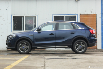 2018款君马MEET3（美图3）1.5T 自动旗舰型