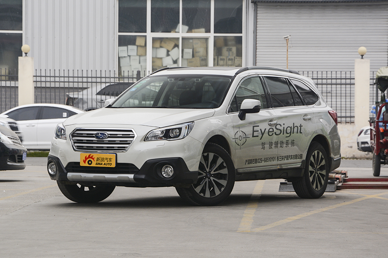 2017款傲虎 2.5L自动运动导航版 EyeSight