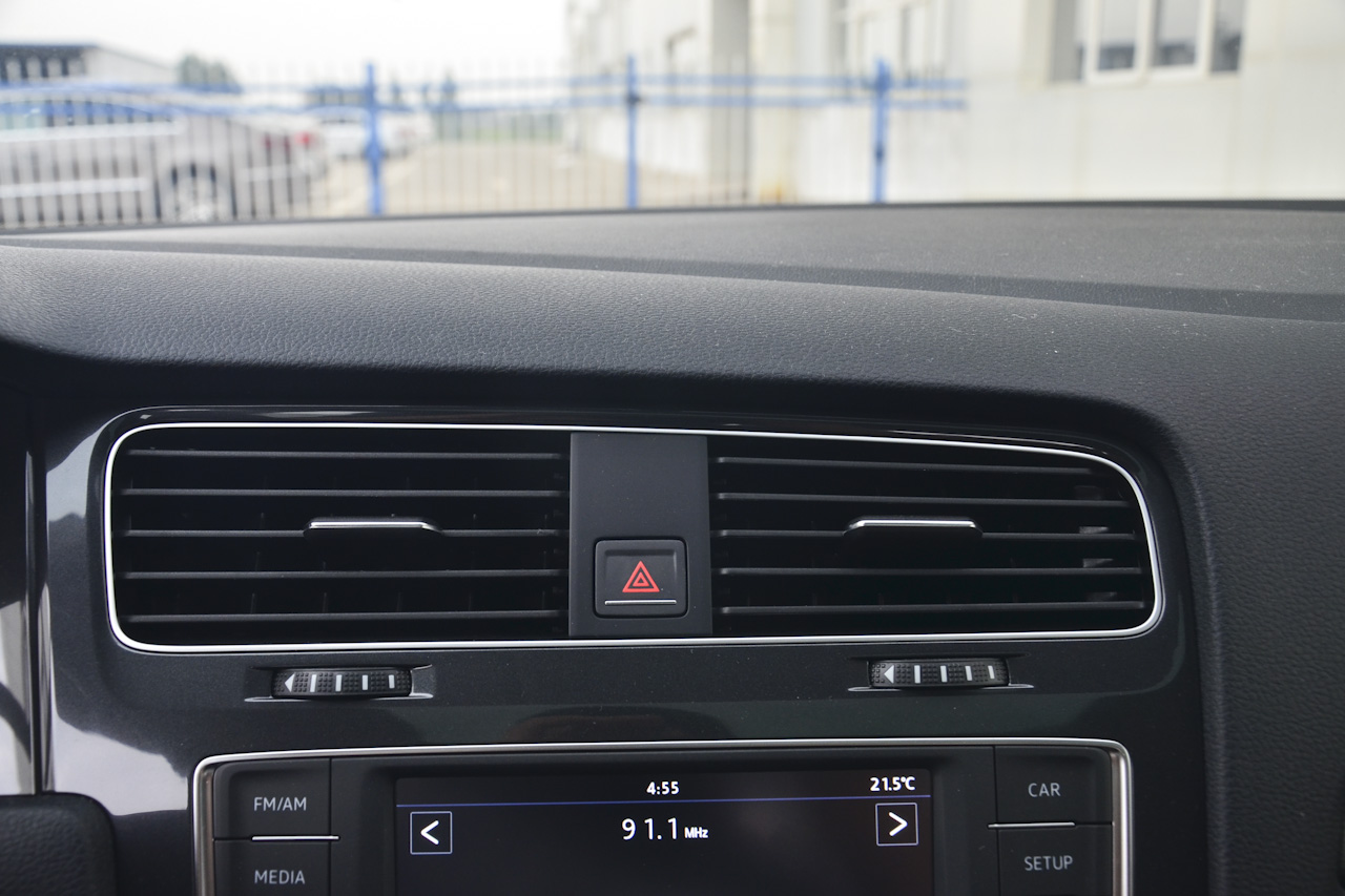 2017款高尔夫1.6L自动舒适百万辆纪念版 