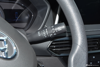 2017上汽大通D90 2.0T自动两驱水星