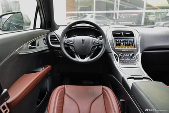 2017款林肯MKX 2.0T自动四驱尊雅版