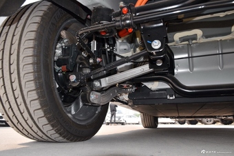 2018款比亚迪宋EV400 智联进享型