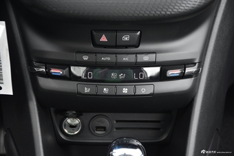 2018款标致2008 1.2T自动互联版230THP