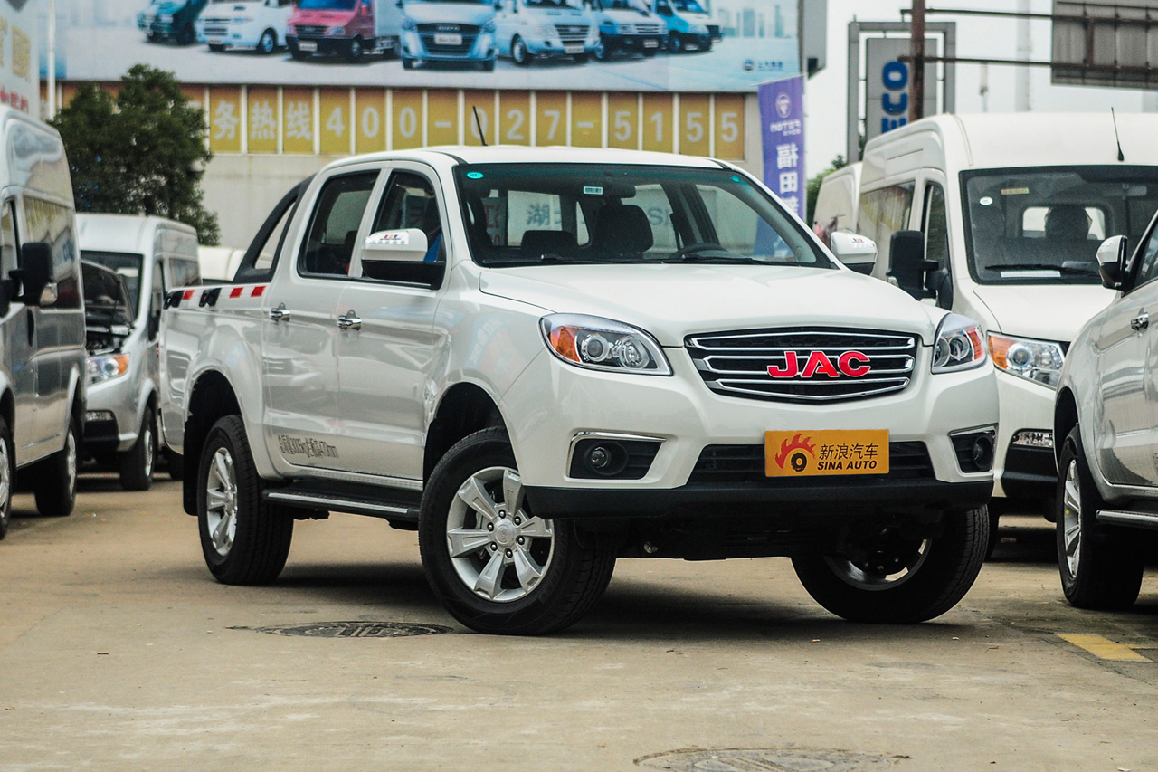 2015款帅铃T6 2.0L手动汽油进取型HFC4GA3-3D