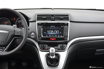 2017款哈弗M6 1.5T手动精英型