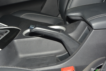 2017上汽大通D90 2.0T手动两驱火星